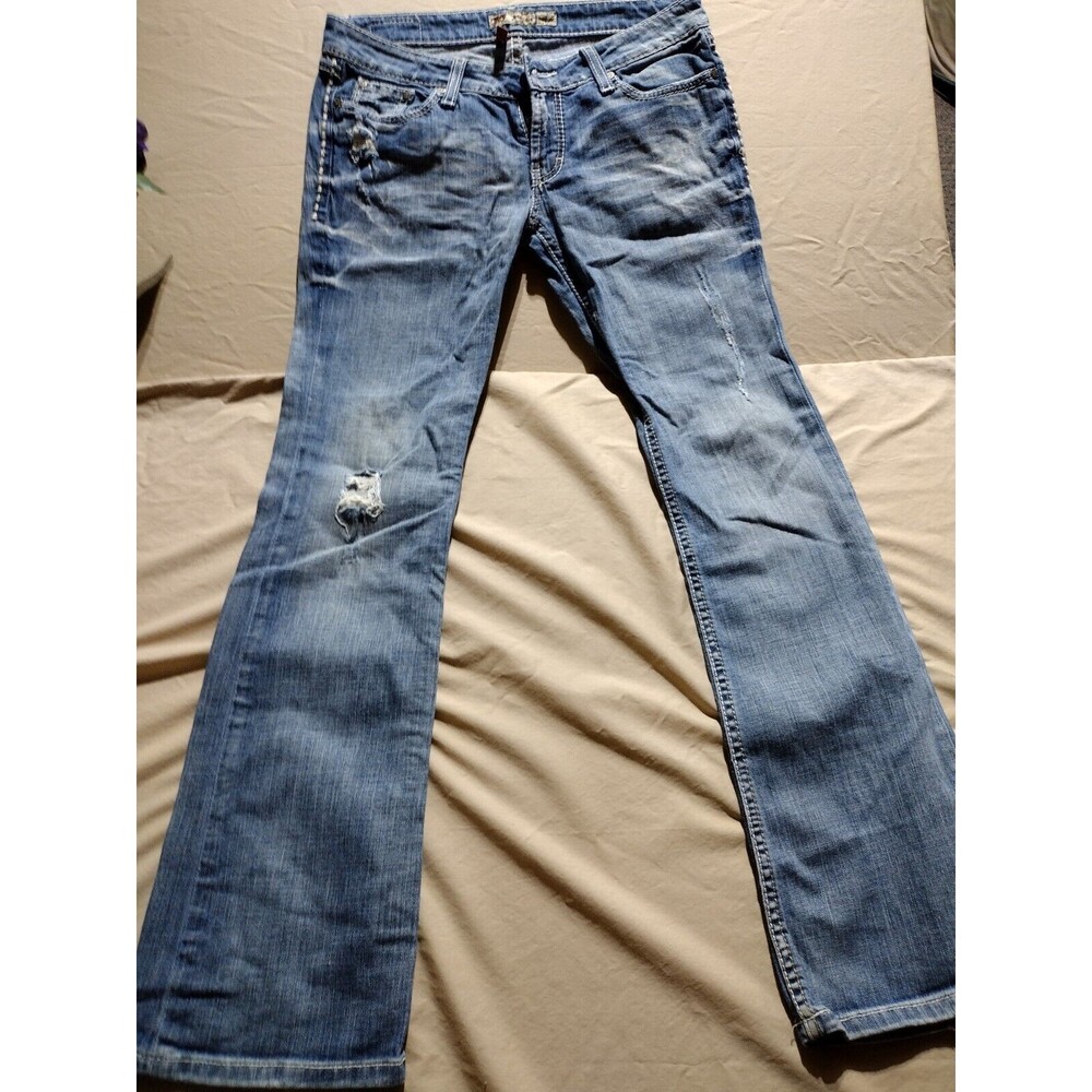 Preowned BKE Stella ladies stonewashed distressed embroidered jeans size 28x31